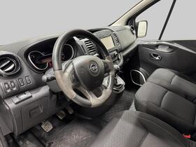 Opel Vivaro vaihtoauto