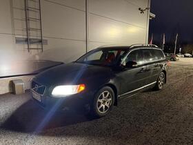 Volvo V70 vaihtoauto