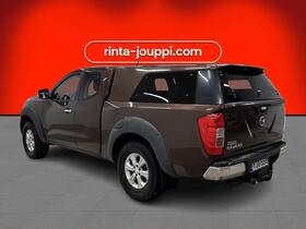 Nissan Navara vaihtoauto