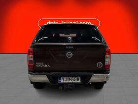 Nissan Navara vaihtoauto