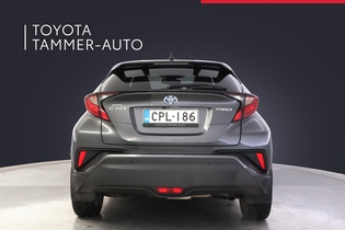 Toyota C-HR vaihtoauto