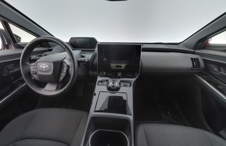 Toyota bZ4X vaihtoauto