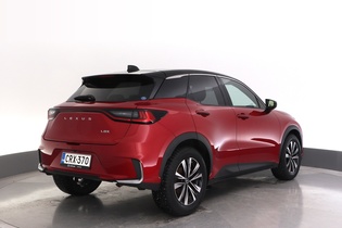 Lexus LBX vaihtoauto