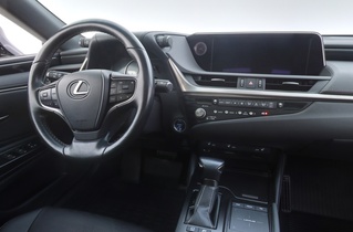 Lexus ES vaihtoauto