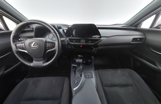 Lexus UX vaihtoauto