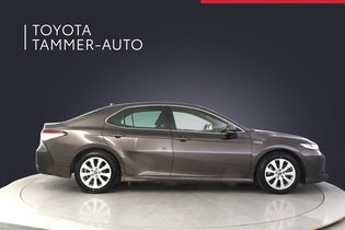 Toyota Camry vaihtoauto