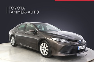 Toyota Camry vaihtoauto