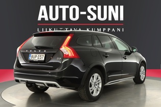 Volvo V60 Cross Country vaihtoauto