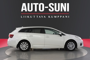 Toyota Avensis vaihtoauto