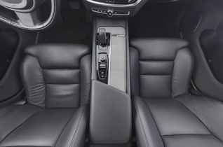 Volvo V60 Cross Country vaihtoauto