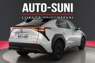 Toyota bZ4X vaihtoauto