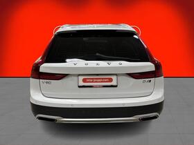 Volvo V90 Cross Country vaihtoauto