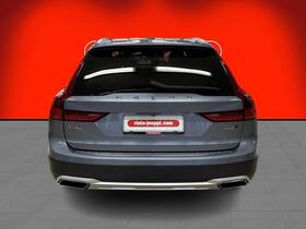 Volvo V90 Cross Country vaihtoauto