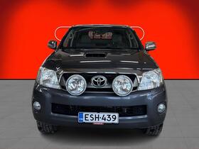 Toyota Hilux vaihtoauto