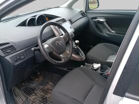 Toyota Verso vaihtoauto