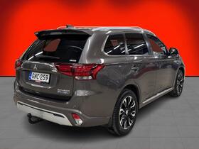 Mitsubishi Outlander PHEV vaihtoauto