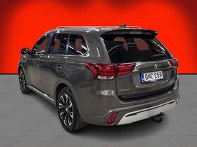 Mitsubishi Outlander PHEV vaihtoauto