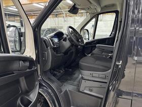 Toyota Proace MAX vaihtoauto