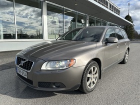 Volvo V70 vaihtoauto