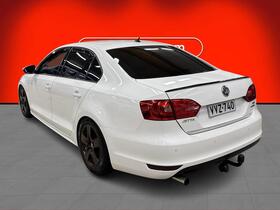 Volkswagen Jetta vaihtoauto