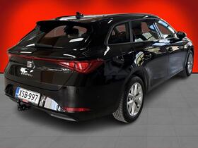 SEAT Leon Sportstourer vaihtoauto