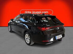 SEAT Leon Sportstourer vaihtoauto