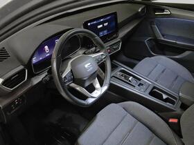 SEAT Leon Sportstourer vaihtoauto