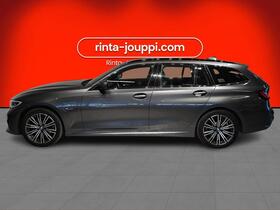 BMW 320 vaihtoauto