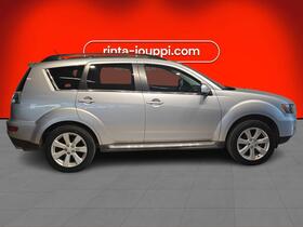 Mitsubishi Outlander vaihtoauto