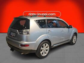 Mitsubishi Outlander vaihtoauto