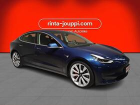 Tesla Model 3 vaihtoauto