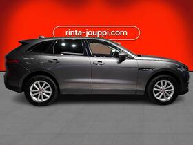 Jaguar F-PACE vaihtoauto