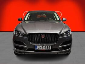 Jaguar F-PACE vaihtoauto