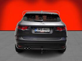 Jaguar F-PACE vaihtoauto