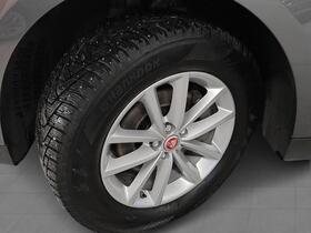 Jaguar F-PACE vaihtoauto