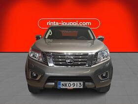 Nissan Navara vaihtoauto