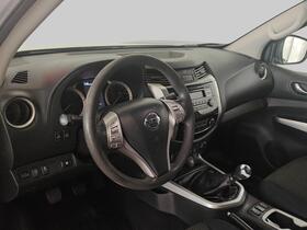 Nissan Navara vaihtoauto