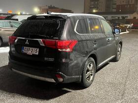 Mitsubishi Outlander PHEV vaihtoauto