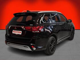 Mitsubishi Outlander PHEV vaihtoauto