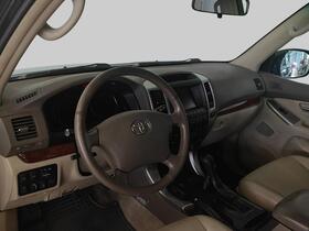 Toyota Land Cruiser vaihtoauto