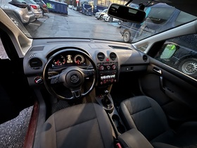 Volkswagen Caddy Maxi vaihtoauto