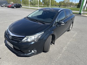 Toyota Avensis vaihtoauto