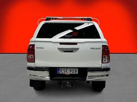 Toyota Hilux vaihtoauto