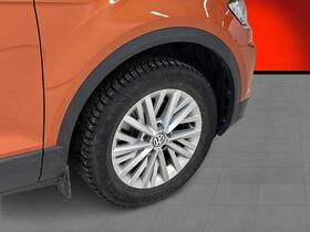 Volkswagen T-Roc vaihtoauto