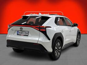 Toyota bZ4X vaihtoauto