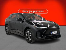 Toyota bZ4X vaihtoauto