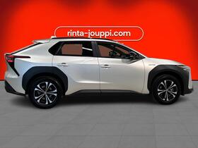 Toyota bZ4X vaihtoauto