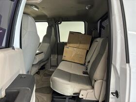 Ford F350 vaihtoauto