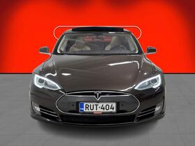 Tesla Model S vaihtoauto