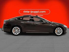 Tesla Model S vaihtoauto